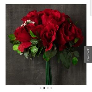 💕NWT Red Rose Set